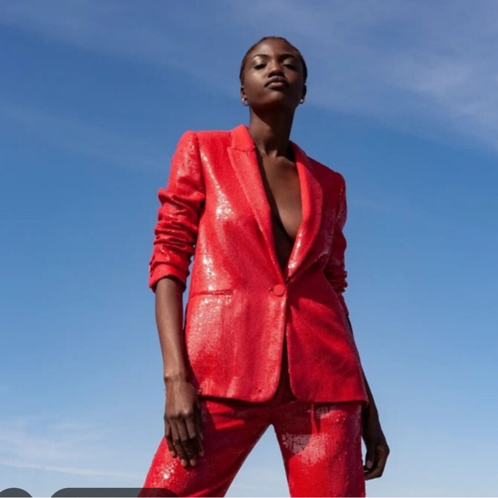 Zara Bloggers favorite full red sequin suit -see size - Picture 4 of 10